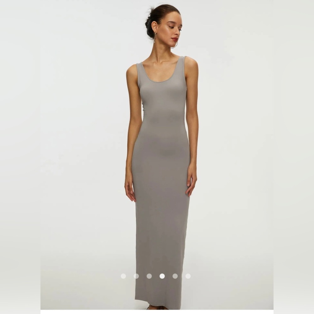 H&M ribbed body con maxi dress - Picture 1 of 6
